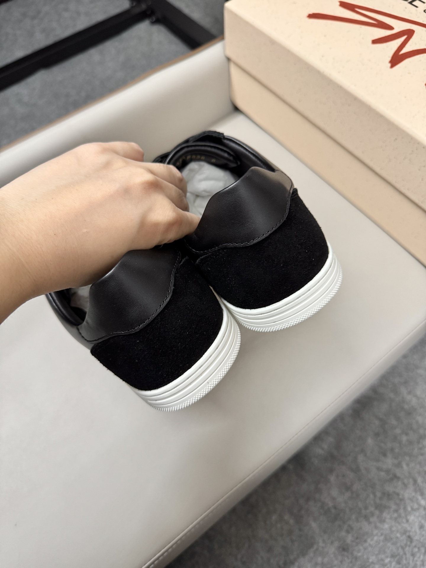 olce & Gabbana shoe